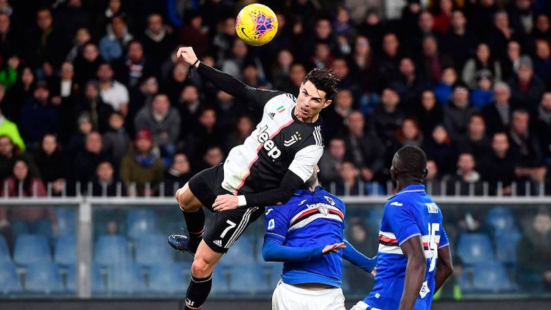 Những kỷ lục ấn tượng liên quan đến chiều cao của Ronaldo