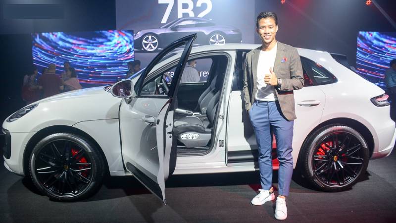 Que Ngoc Hai  xe sang