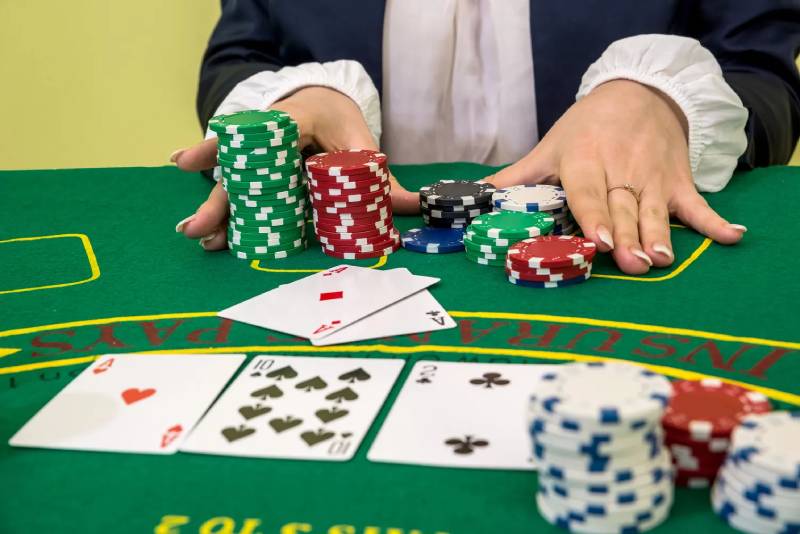 Tại sao cần giữ bình tĩnh khi chơi casino?