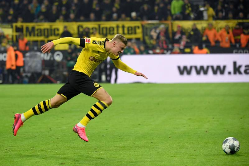 Erling Haaland Cao Bao Nhiêu? Chiều Cao Và Thể Hình Ấn Tượng 4 Tầm ảnh hưởng của chiều cao trong lối chơi của Haaland